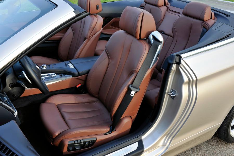  BMW 6-Series Convertible 2011 года  (фото 217 из 320)